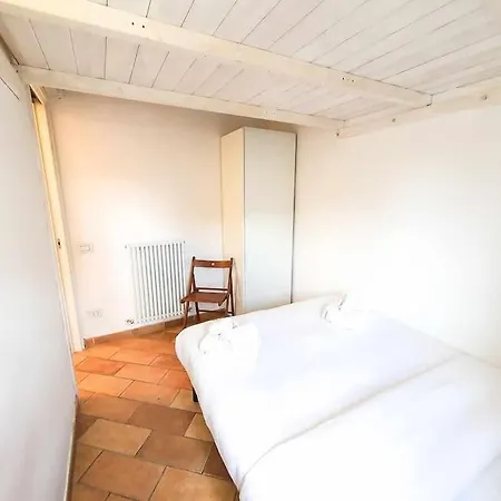 Cozy In Pigneto Up To 4 Apartment Rom