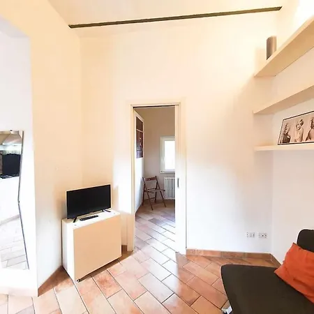Cozy In Pigneto Up To 4