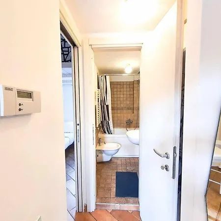 Apartment Cozy In Pigneto Up To 4